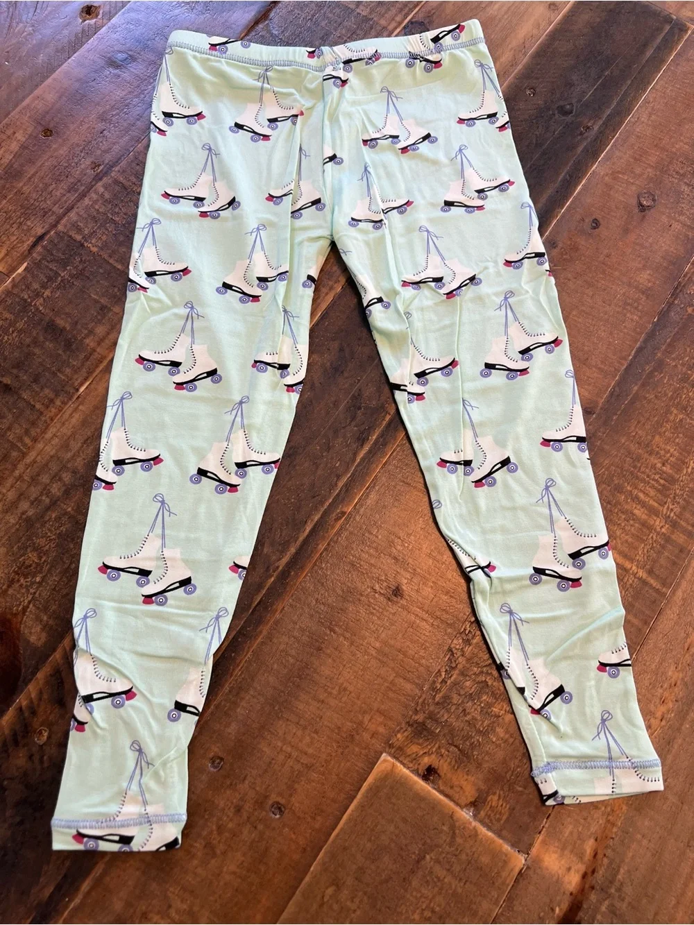 Kickee Pants size 4T Pistachio roller skates kimono pajamas set new